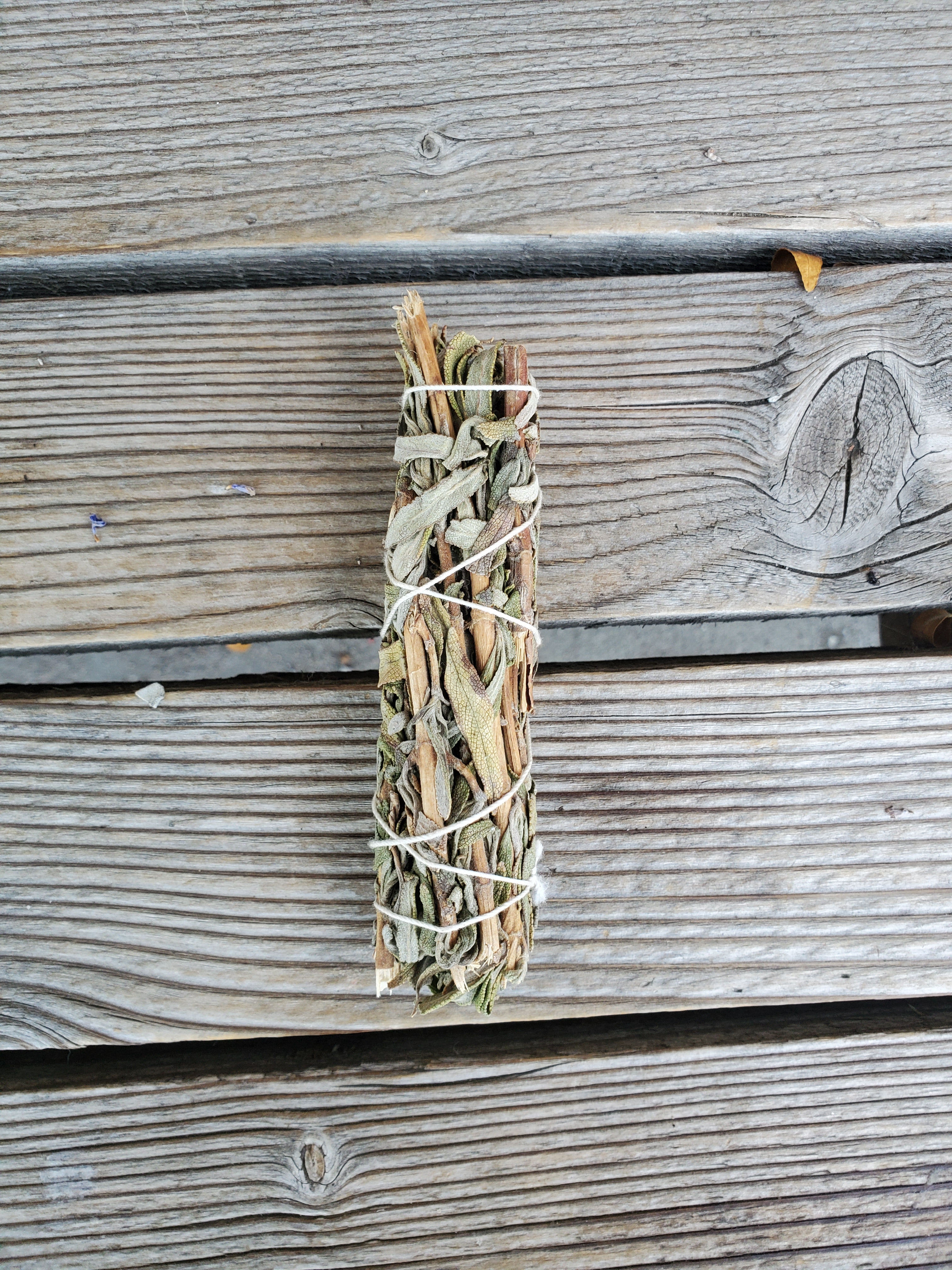 Black Sage Bundle, Small | Ethically Sourced Native-Harvested